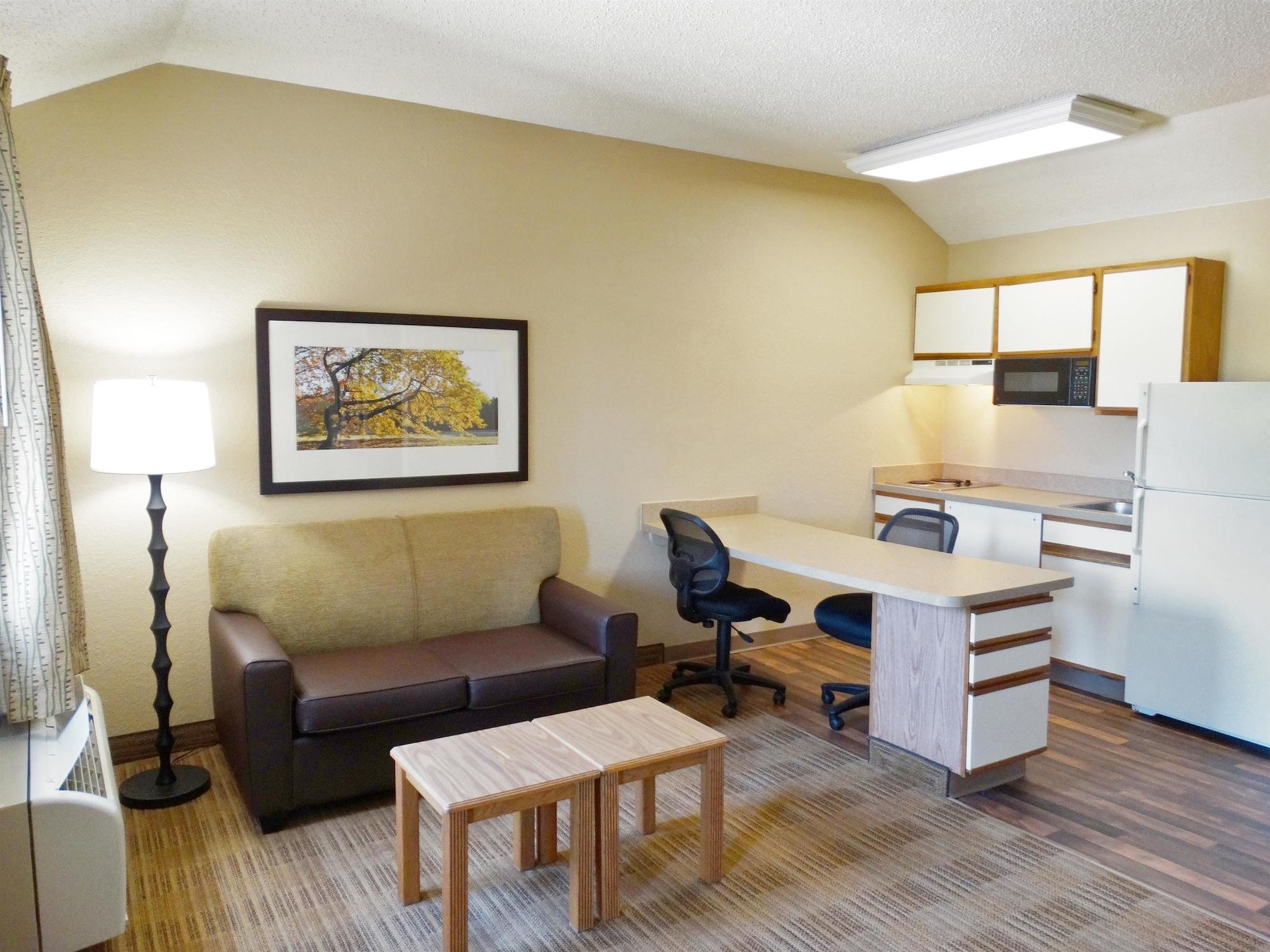 Extended Stay America Suites - Louisville - Alliant Avenue Екстер'єр фото