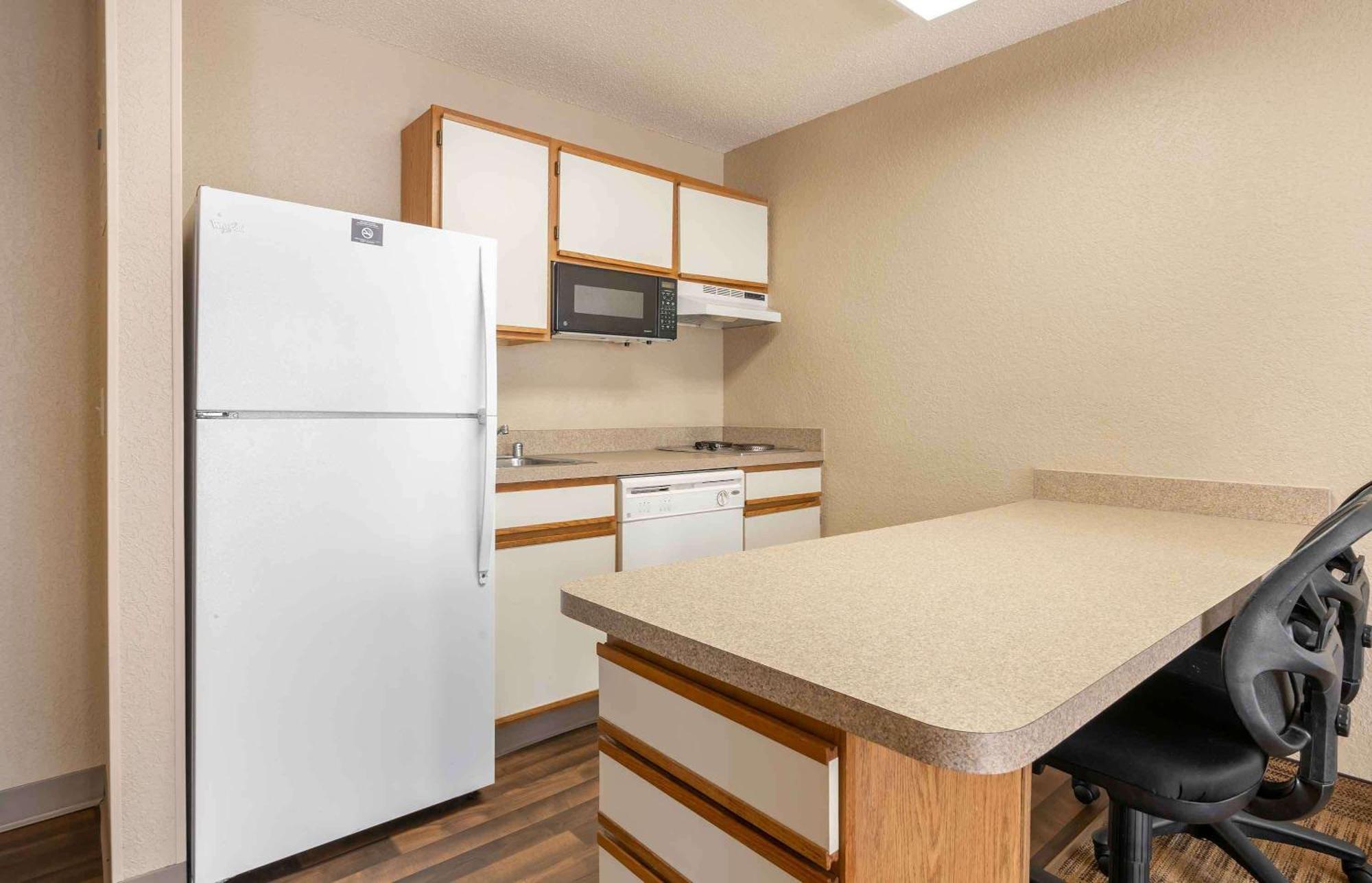 Extended Stay America Suites - Louisville - Alliant Avenue Екстер'єр фото