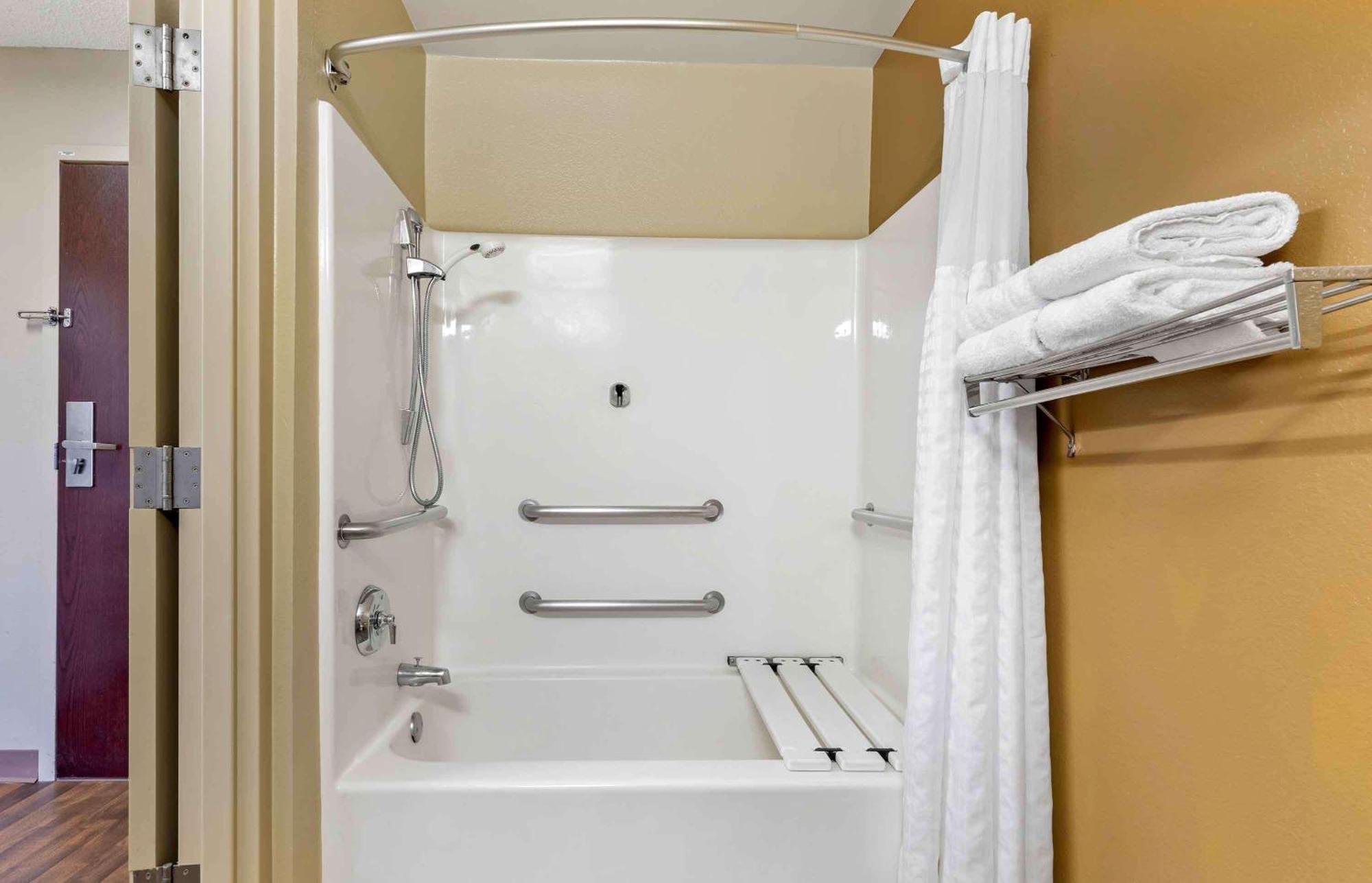 Extended Stay America Suites - Louisville - Alliant Avenue Екстер'єр фото