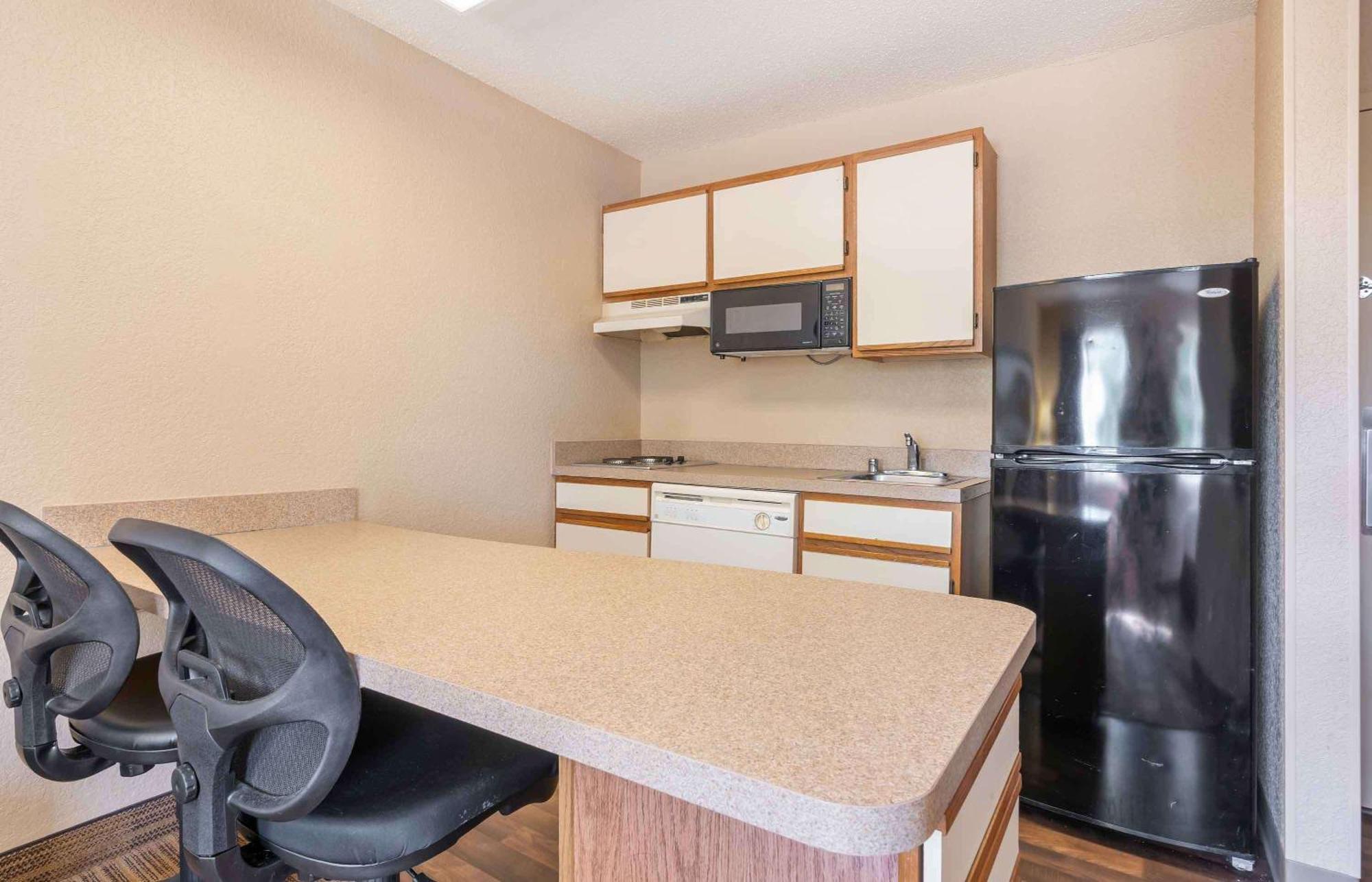 Extended Stay America Suites - Louisville - Alliant Avenue Екстер'єр фото
