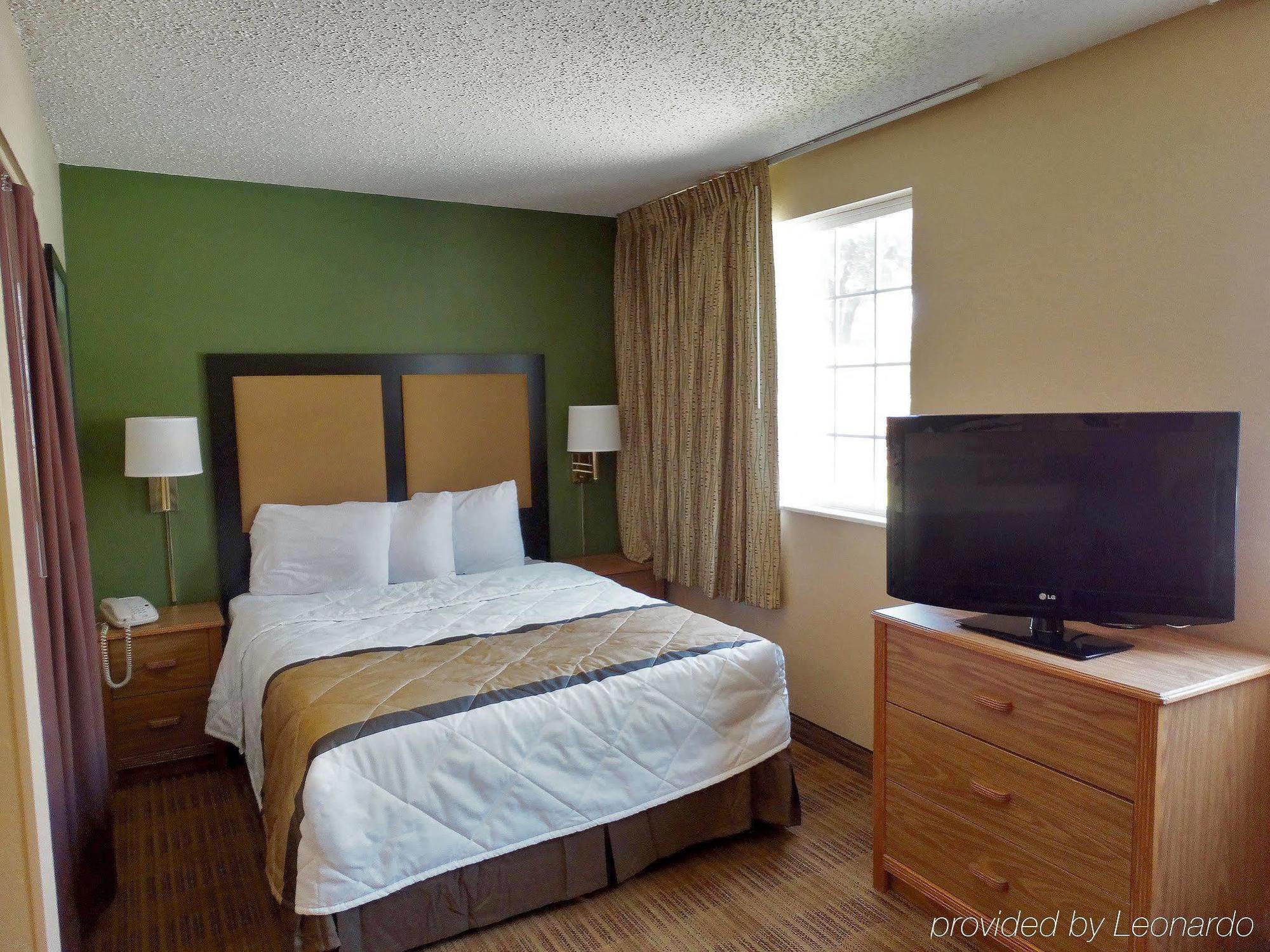 Extended Stay America Suites - Louisville - Alliant Avenue Екстер'єр фото